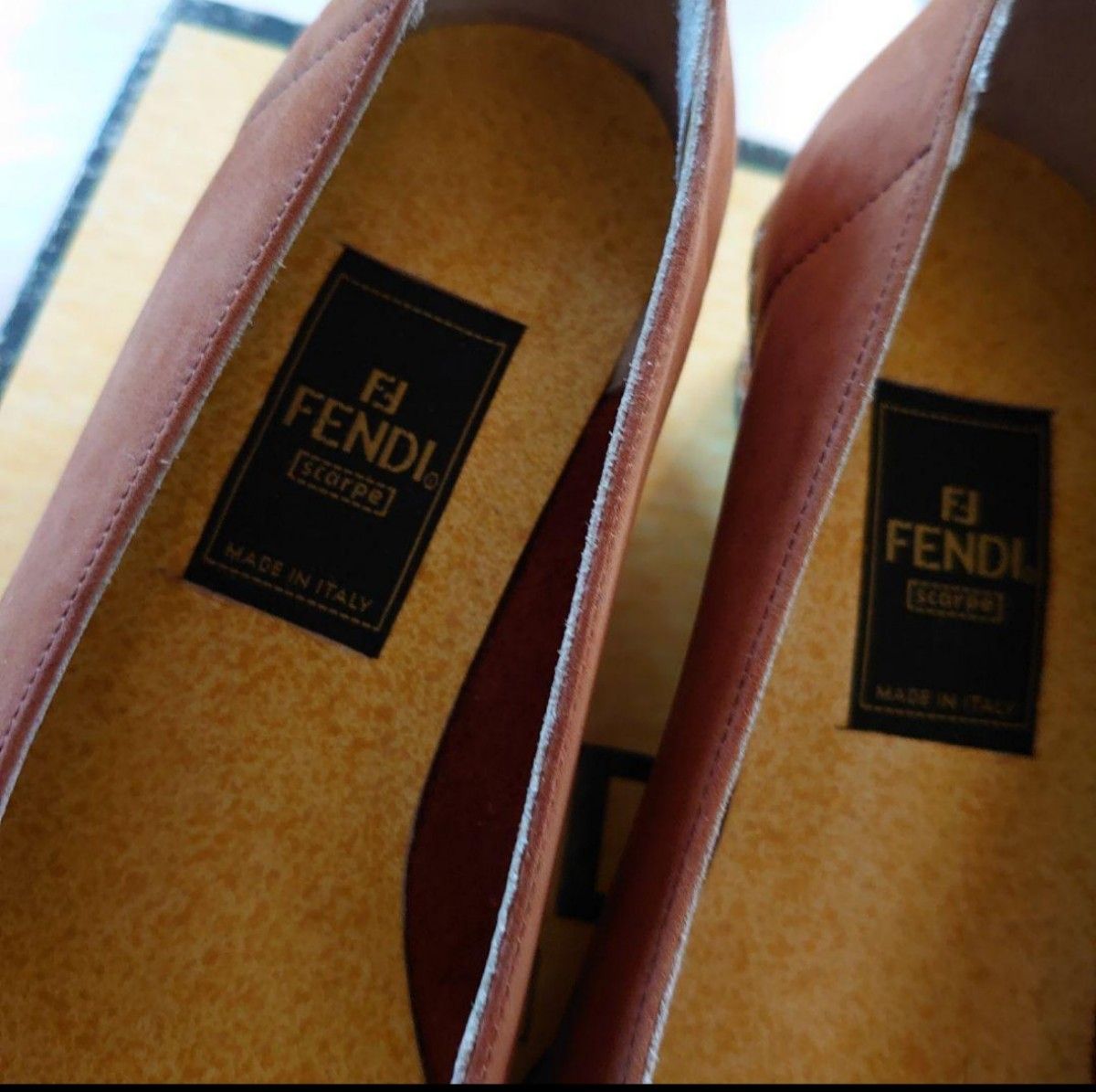 未使用 FENDI フェンディ パンプス