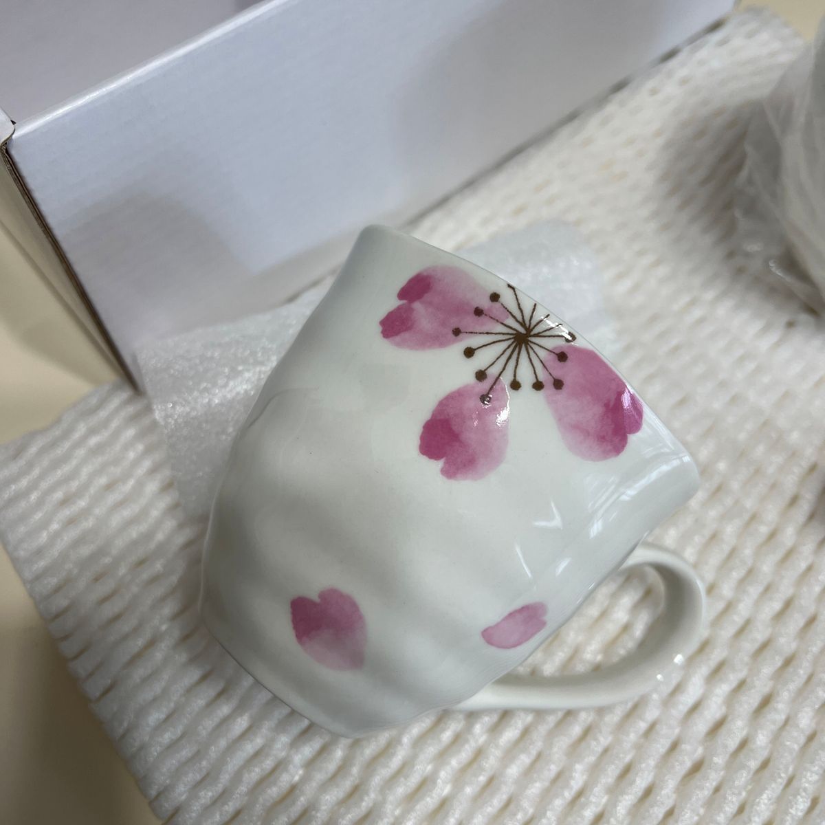 高島礼子デザイン　マグカップ２個&スプーン付き　桃山陶器