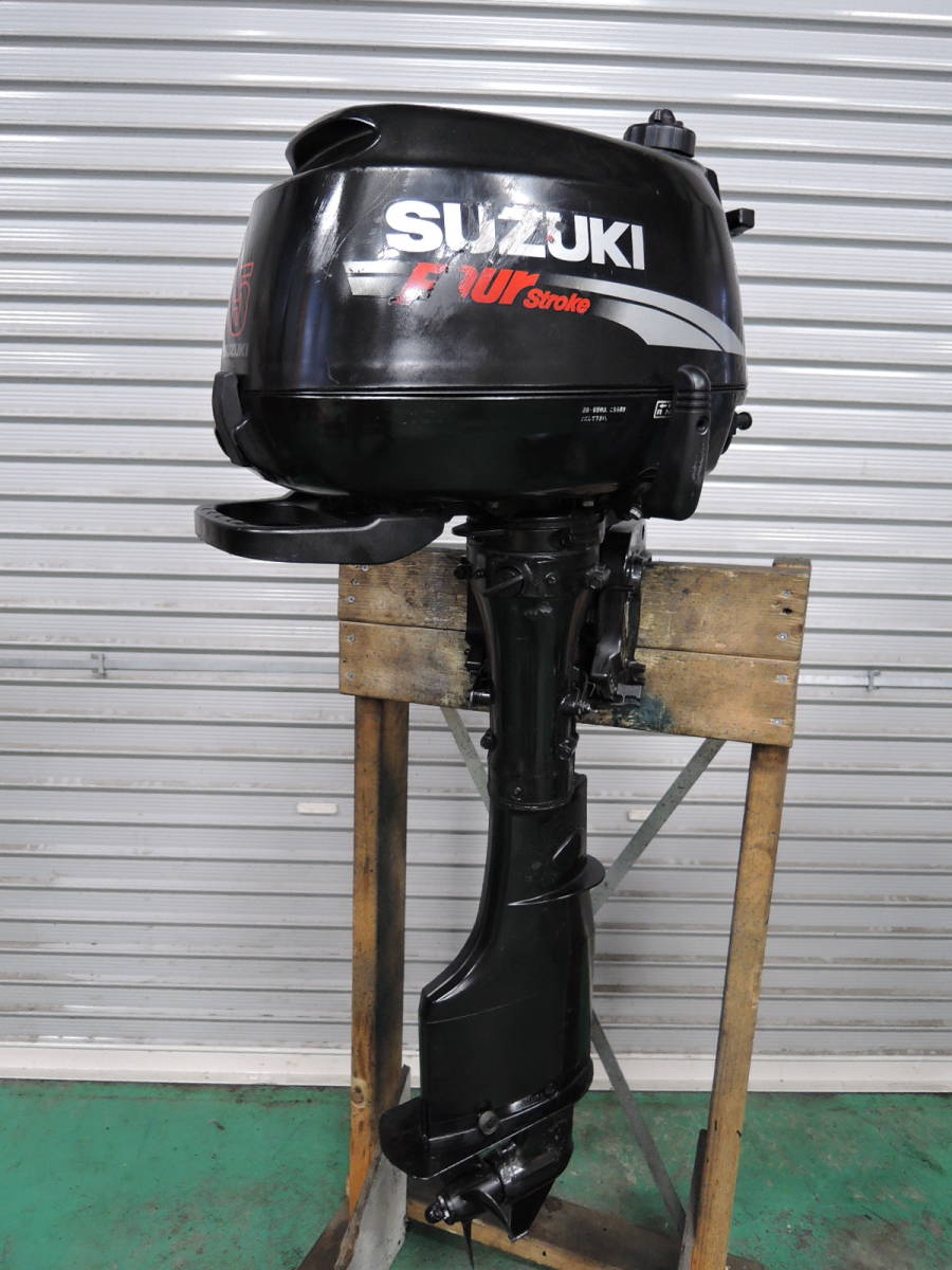 Купить лодочный мотор двухтактный бу. Мотор Suzuki 9.9 л.с. двухтактный. Мотор Сузуки 9.9 4 тактный. Лодочный мотор Yamaha 5 сил.