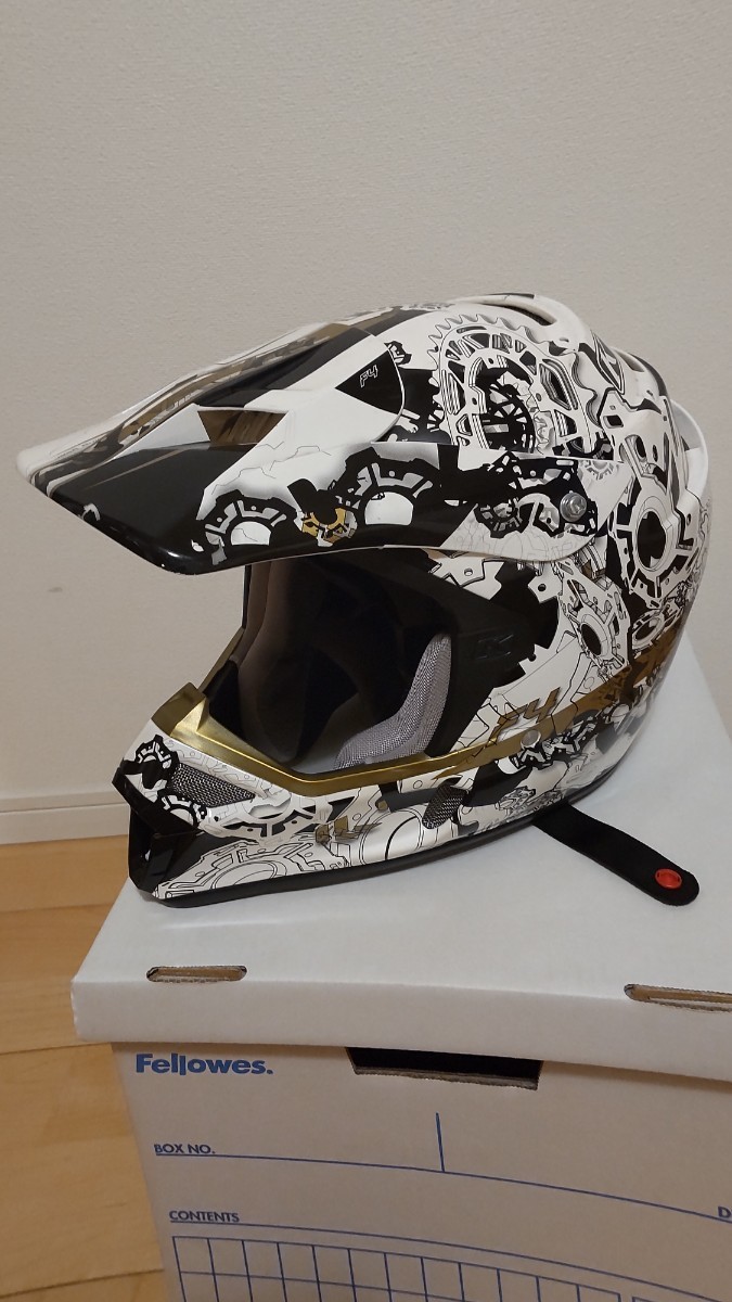 品質保証 Klim F4ヘルメット スノーモービル
