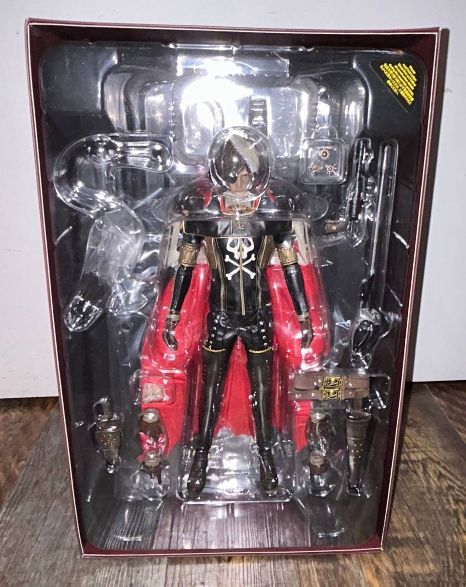 【No.7】キャプテンハーロック 1/6スケールフィギュア ［髑髏の椅子付き］ Captain Harlock 松本零士 美品 中古品