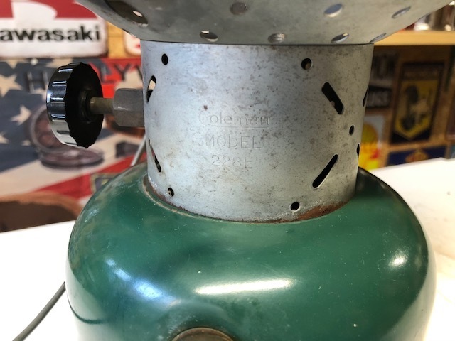 コールマン Coleman ランタン 1955年6月 228E ビッグハット 美品 コールマン Coleman ランタン 1955年6月 228E ビッグハット 美品