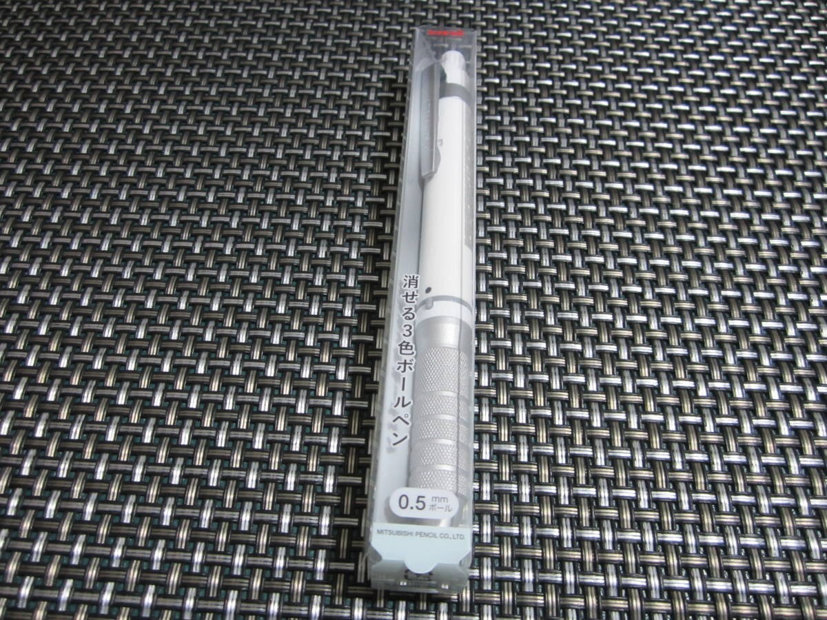 ☆必需品 新品未開封☆三菱鉛筆 3機能 多機能ペン 消せる3色ボールペン ユニボールRE3 BIZ 0.5 ホワイト URE3-1000-05.1_画像1