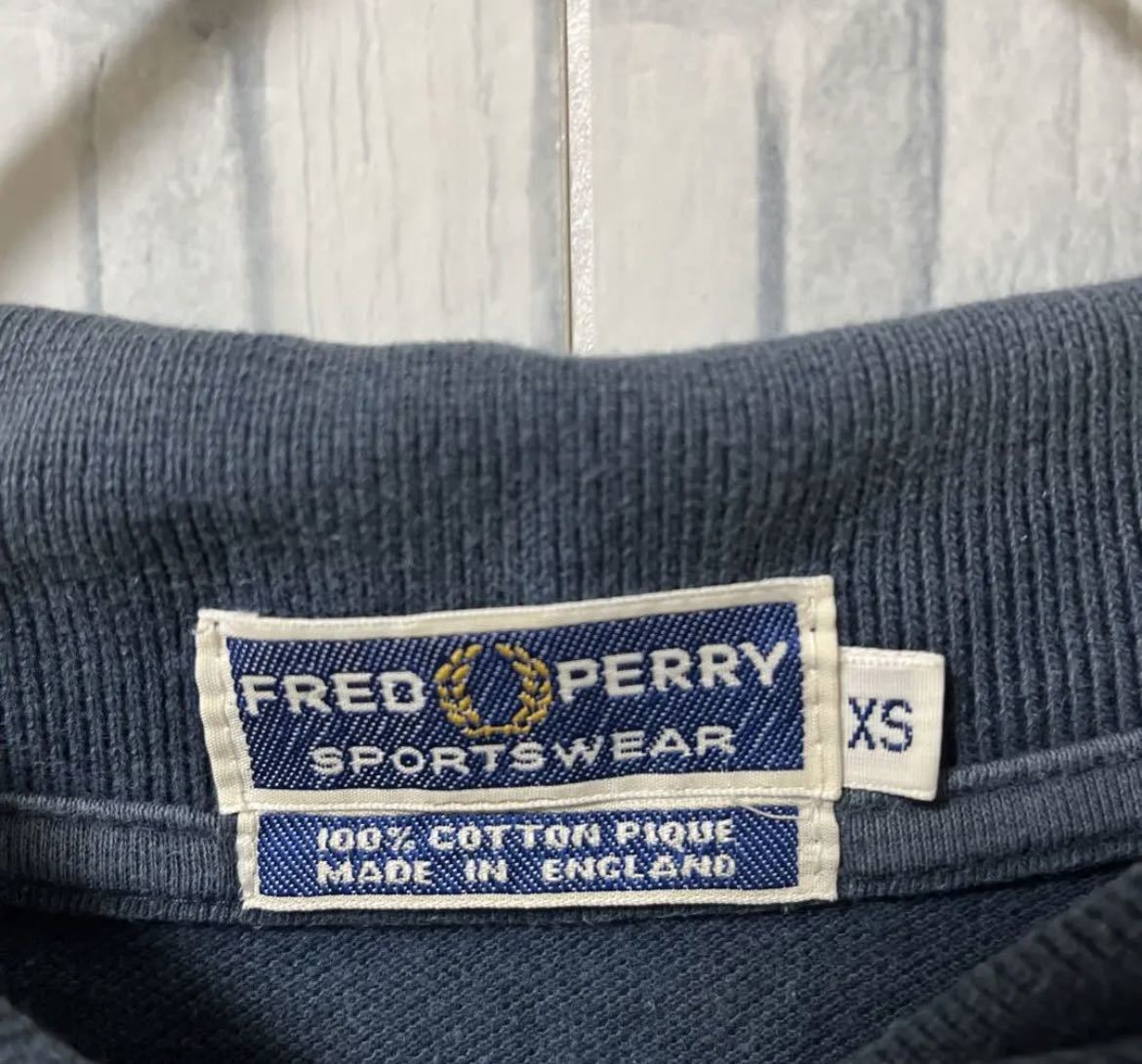 FRED PERRY フレッドペリー ワンポイントロゴ シンプルロゴ 刺繍 ポロシャツ XS 半袖 ネイビー イングランド製 英国製 鹿の子 送料無料