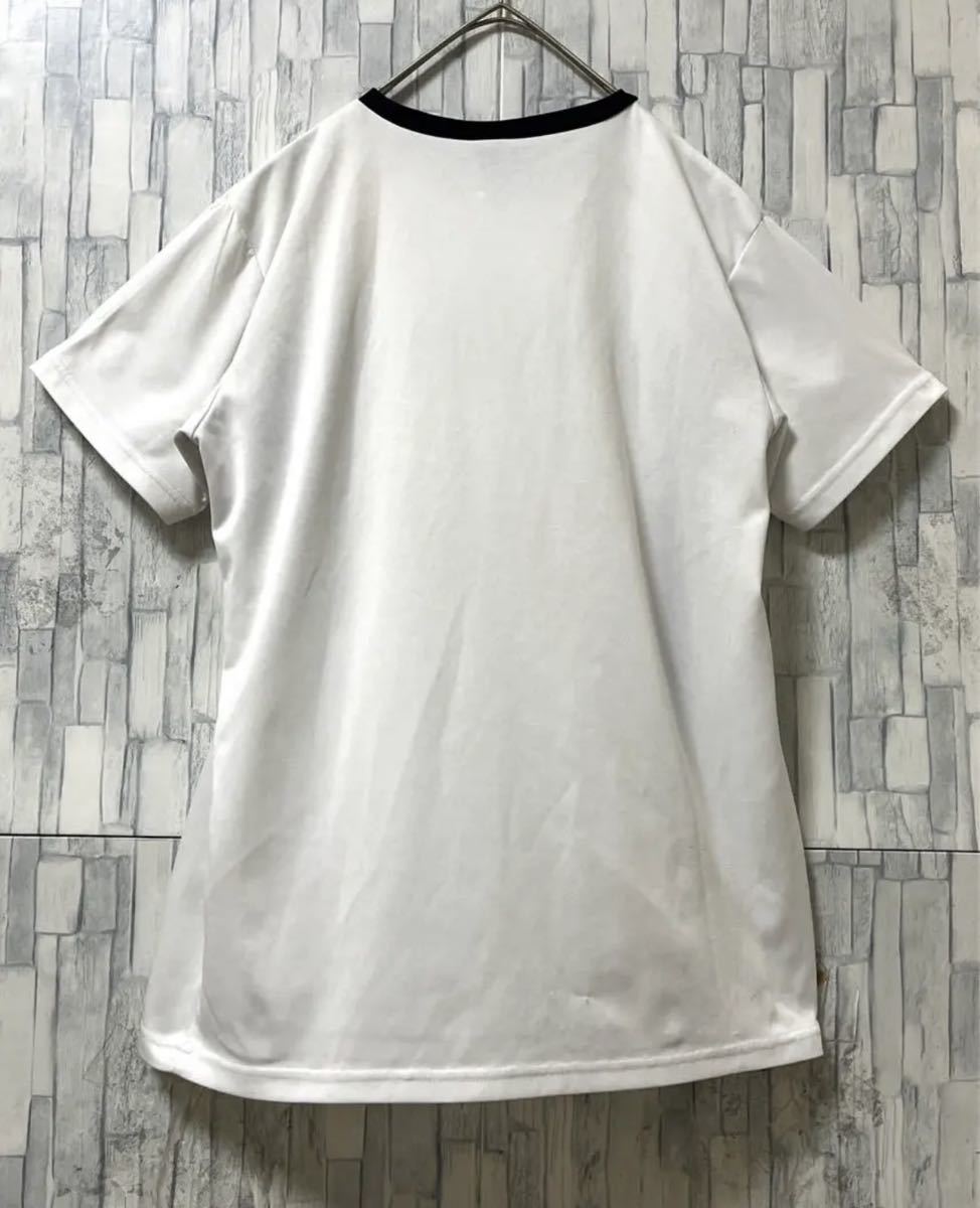 UMBRO アンブロ リンガー ネック Tシャツ ゲームシャツ サイズM ホワイト 半袖 デカロゴ ビッグロゴ 送料無料_画像3