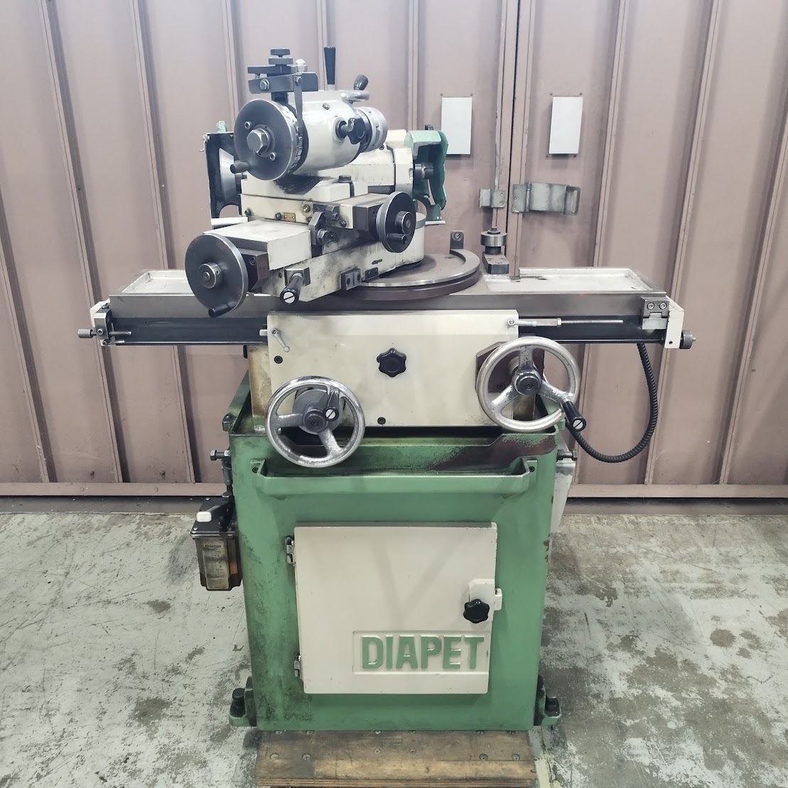 伊藤製作所 DP-640 エンドミル研磨機 DIAPET 工具研削盤