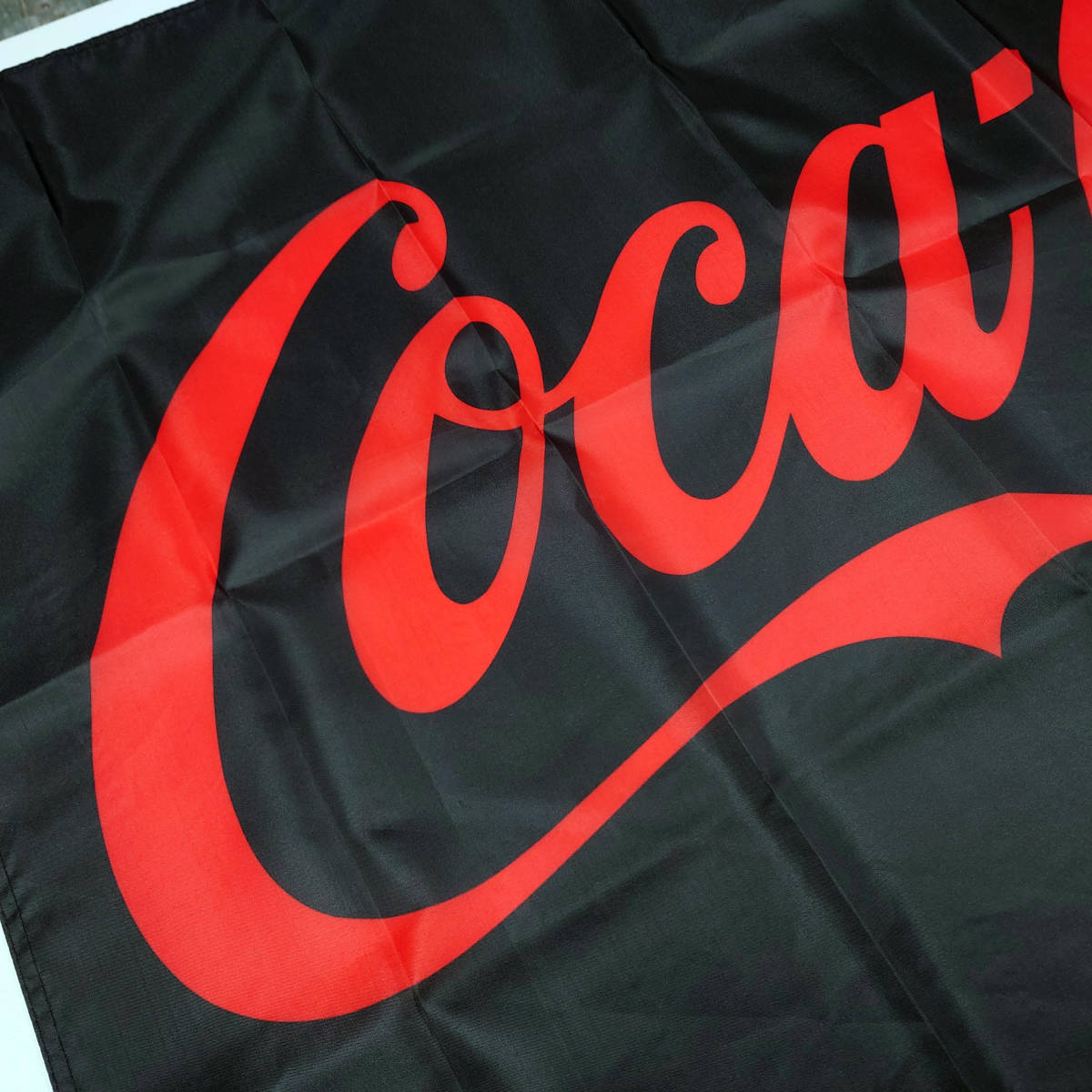 コカ・コーラ フラッグ P333 アメリカン雑貨 ガレージ装飾 旗 ゼロコーラ USAポスター USA輸入雑貨 ZERO Coca-Cola 広告 BIGタペストリー_画像9