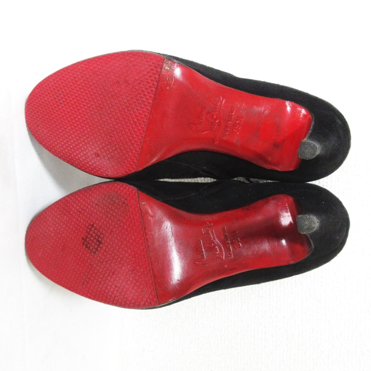 ほぼ美品 Christian Louboutin クリスチャンルブタン スエード