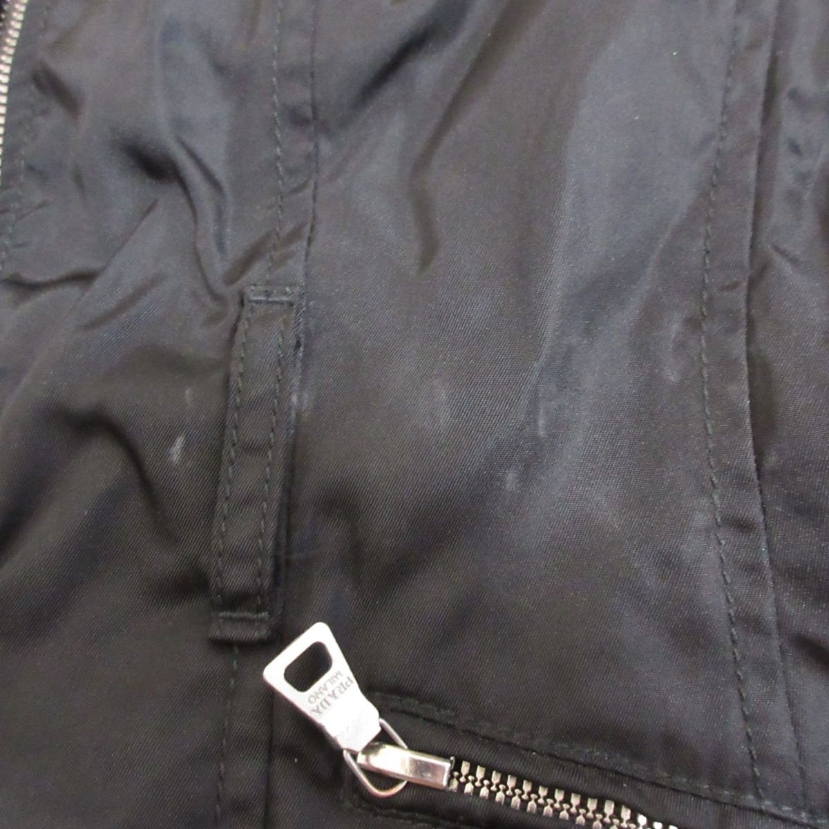オリジナル ほぼ美品 PRADA ブラック M ナイロンジャケット ジップ