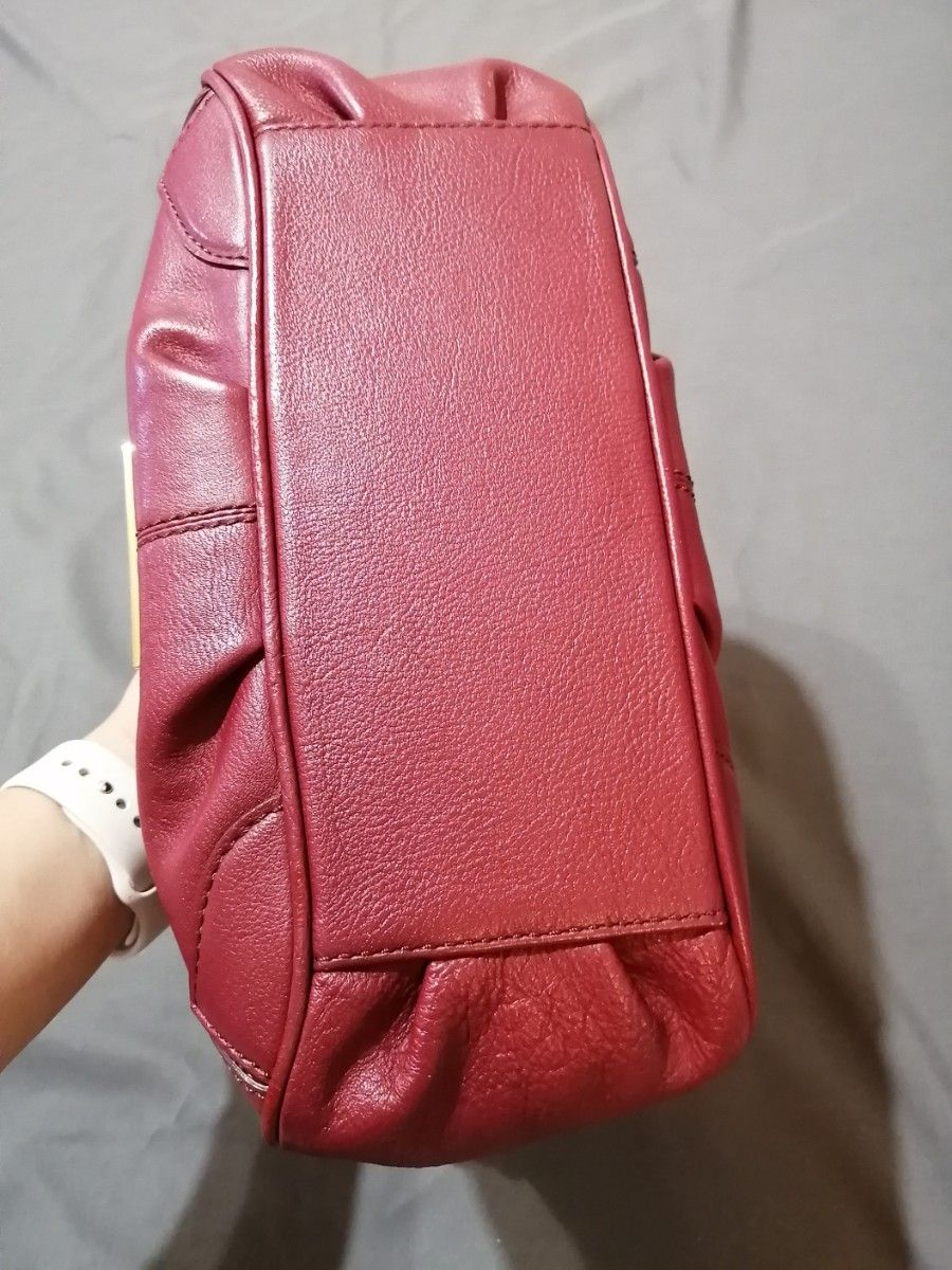 美品 バーバリーブルーレーベル ショルダーバッグ ワインレッド 美品 バーバリーブルーレーベル ショルダーバッグ ワインレッド