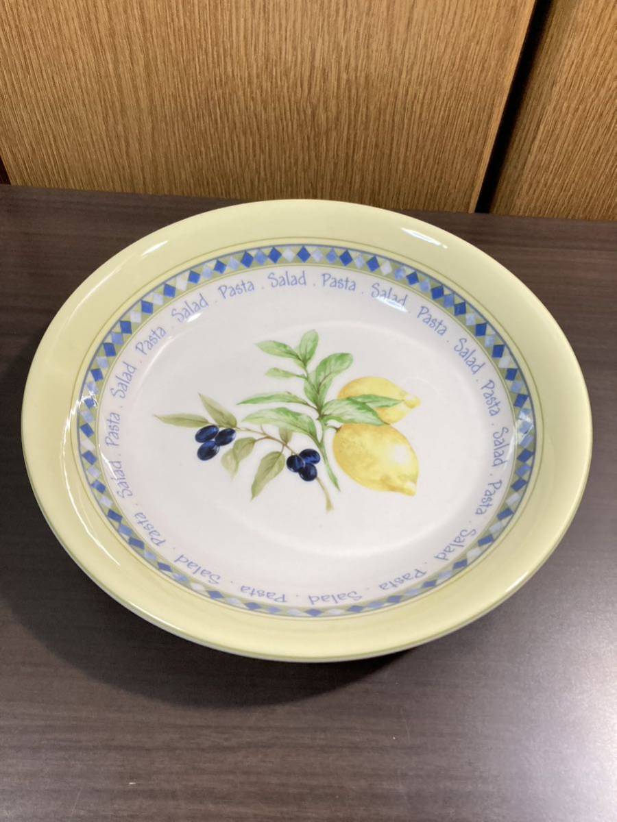 V Royal Doulton {karumina pasta plate 1 sheets } approximately 23.5cm ROYAL DOULTON pasta plate soup plate plate lemon olive 