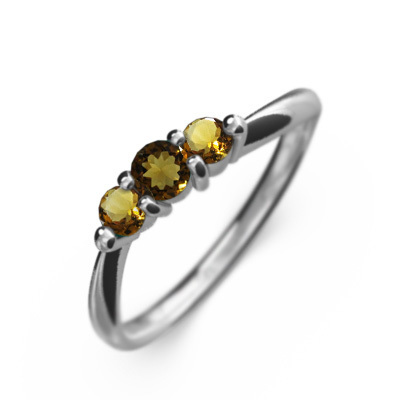 (黄水晶)シトリン 指輪 3石 11月誕生石 18kホワイトゴールド