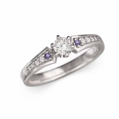 消費税無し 白金（プラチナ）900 婚約指輪 2月誕生石 アメシスト(紫