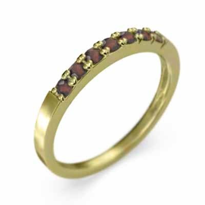 18金イエローゴールド 平らな指輪 ハーフ エタニティ 指輪 細身 指輪 1月誕生石 ガーネット 幅約2mmリング 少し細め