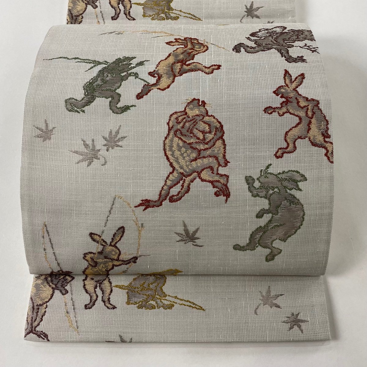 一番の 袋帯 美品 【中古】 正絹 六通 灰茶 金糸 鳥獣戯画 逸品 仕立て