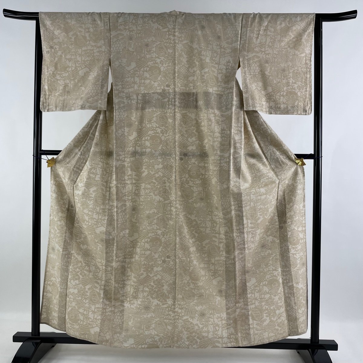 送料込】 小紋 美品 【中古】 綿 M 裄丈65cm 身丈158.5cm 薄物 薄茶色