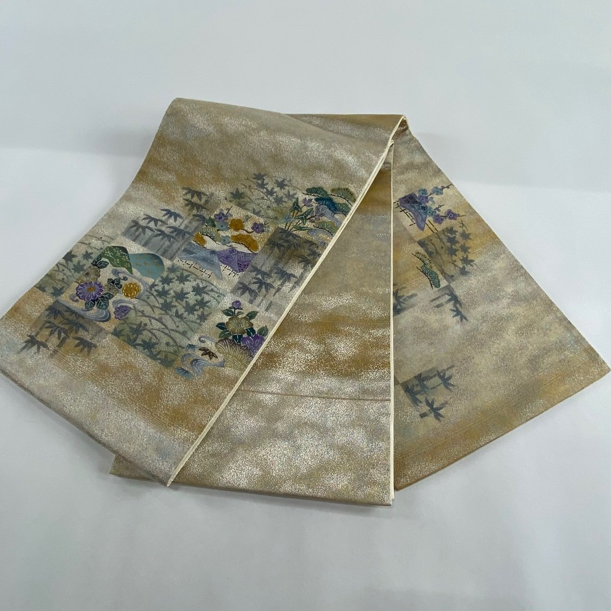 正規販売店】 松竹梅 秀品 美品 袋帯 草花 【中古】 正絹 お太鼓柄