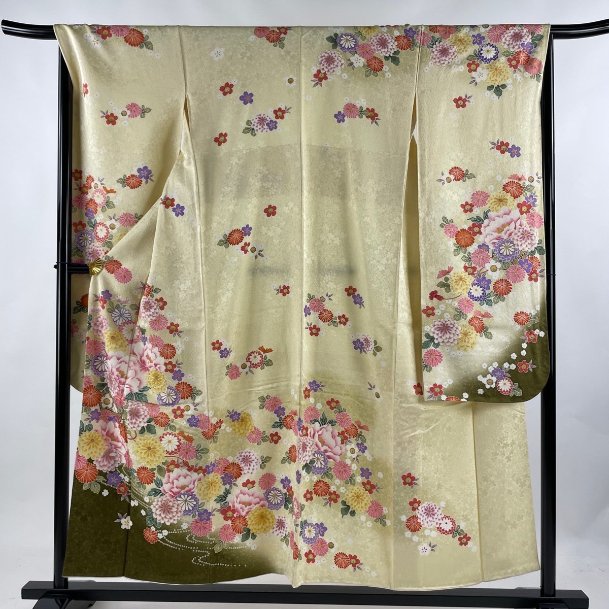 最前線の 振袖 身丈155cm 【中古】 名品 美品 正絹 薄黄 金彩 箔 花籠