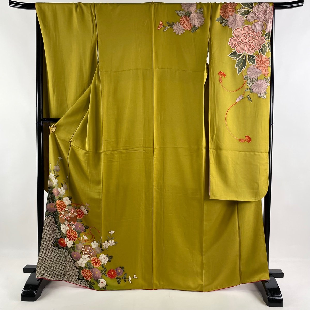 海外輸入】 抹茶色 金彩 菊 貝桶 袷 L 裄丈68cm 身丈167.5cm 振袖 正絹