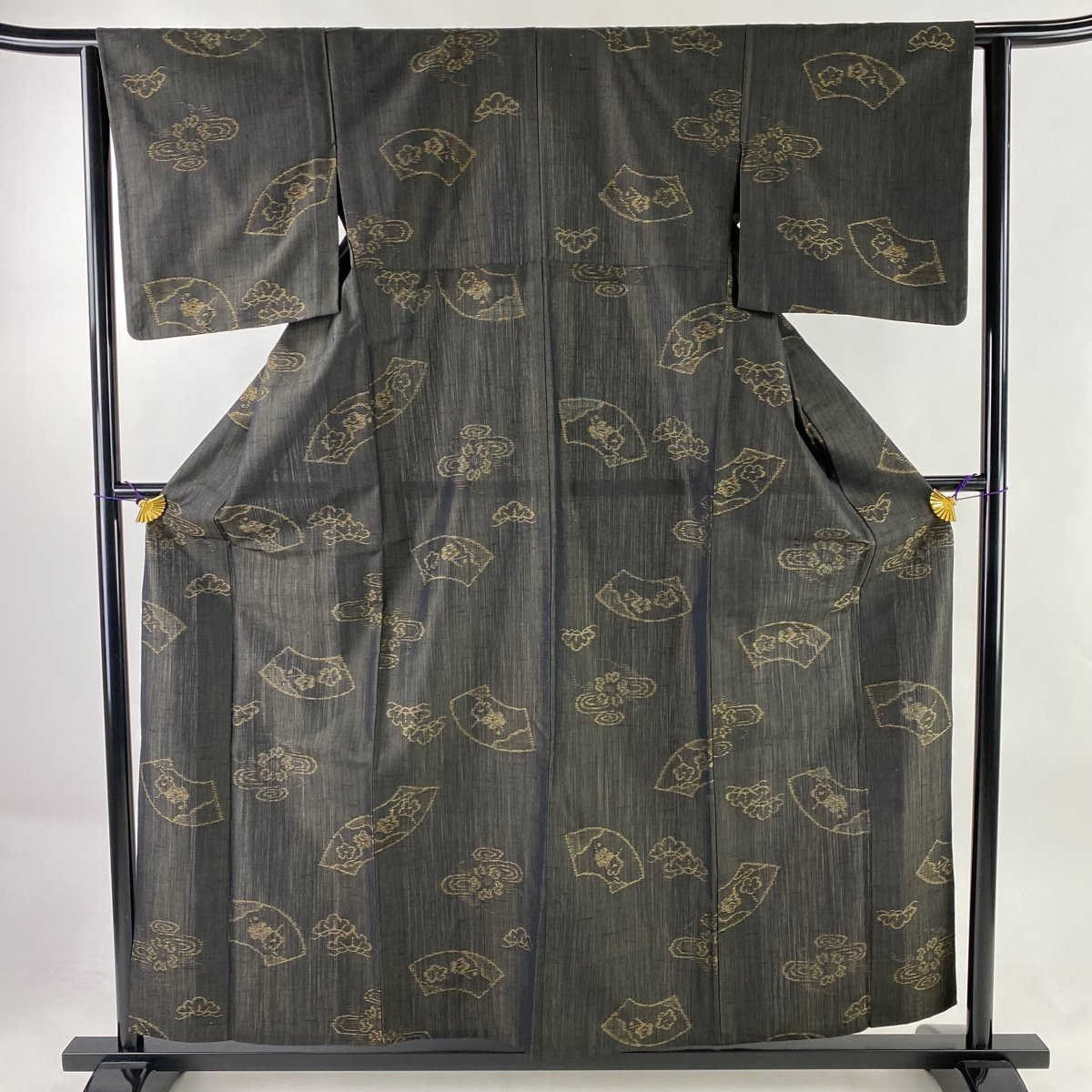 紬 身丈157cm 裄丈63cm S 単衣 扇面 流水 焦茶色 正絹 秀品-
