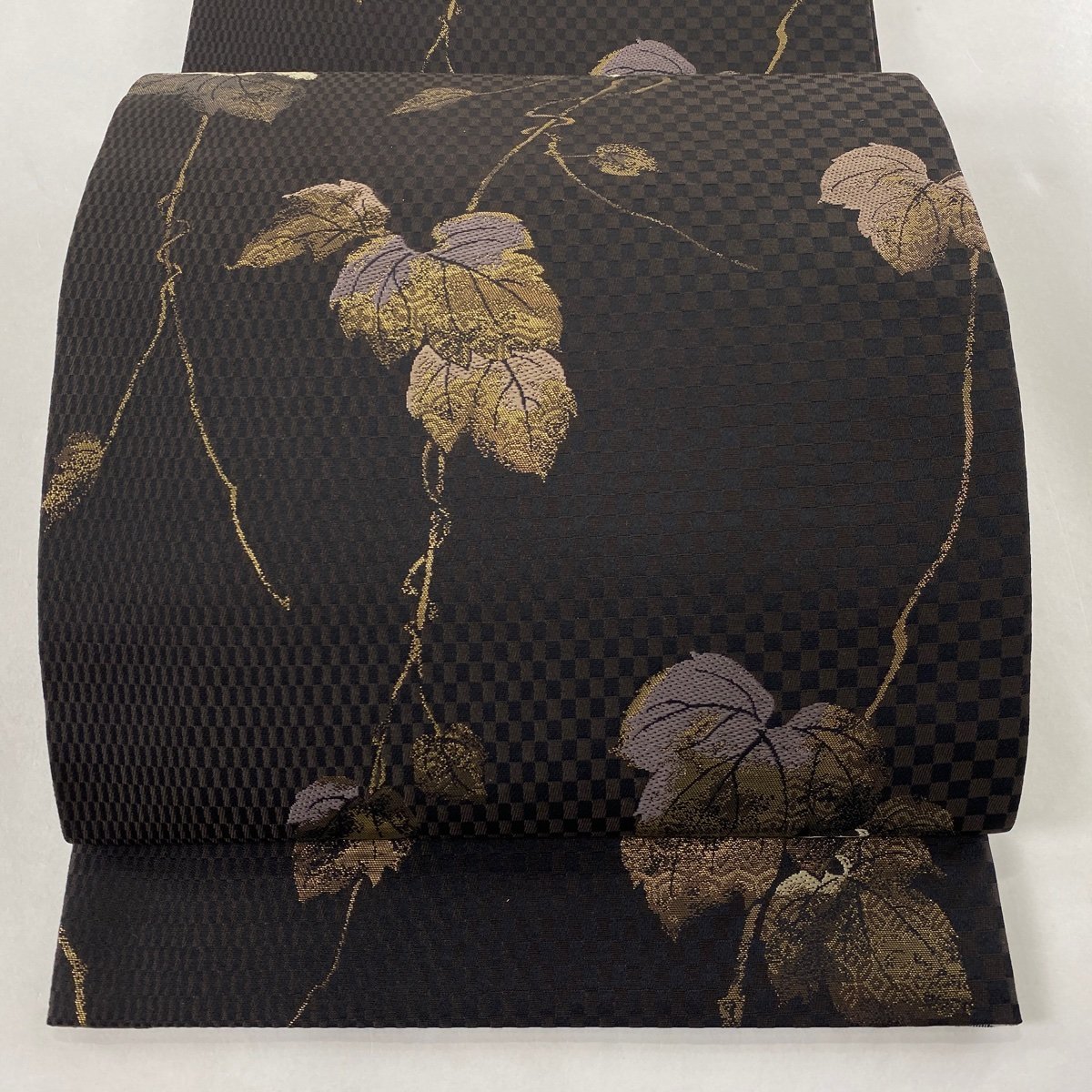 一番の 箔 有職文様 蔦 名品 美品 袋帯 焦茶色 【中古】 正絹 全通