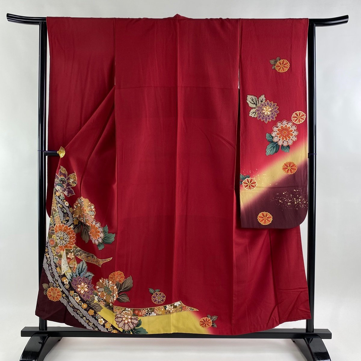 100%正規品 菊 熨斗 袷 M 裄丈64.5cm 身丈154.5cm 振袖 金彩 【中古