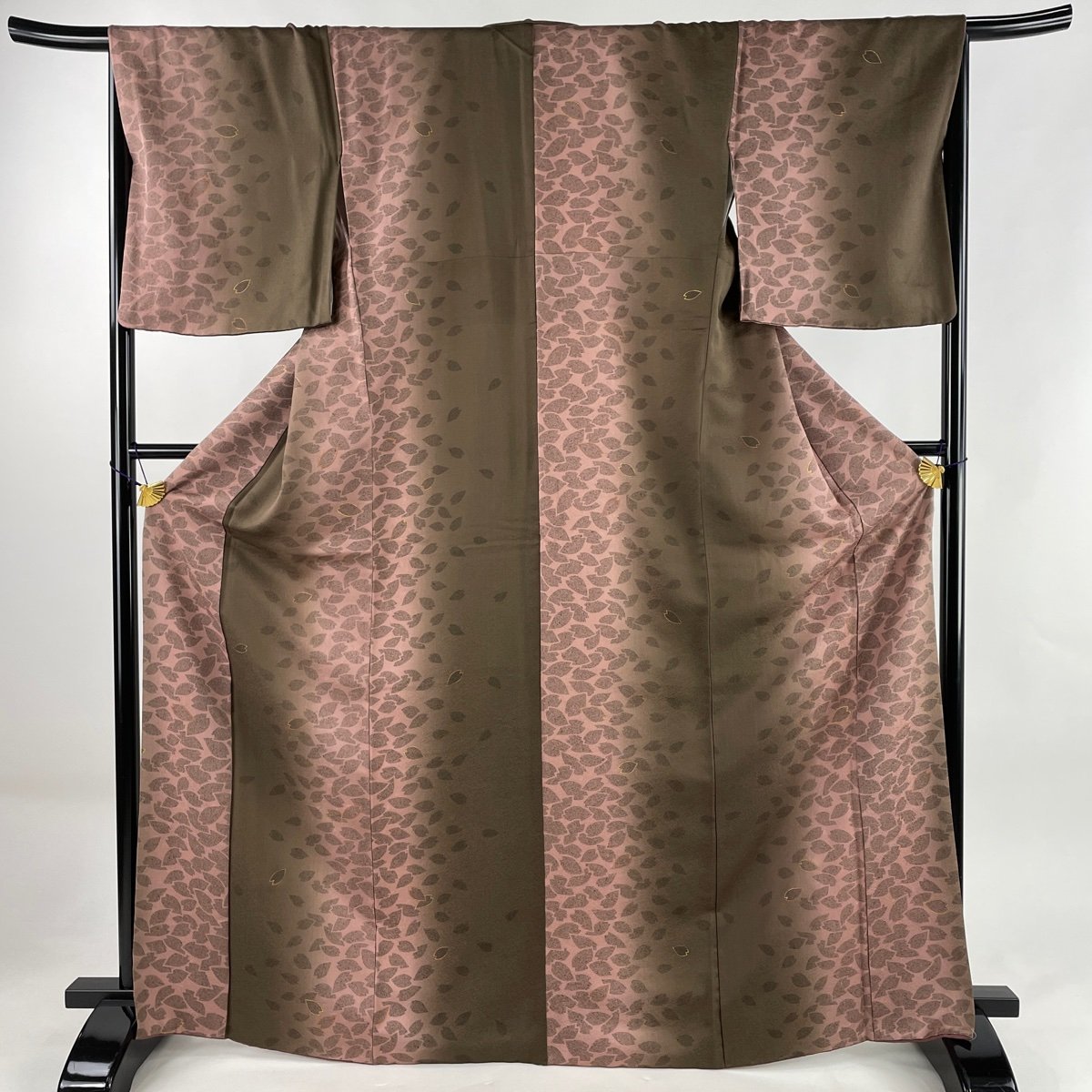 新品入荷 M 裄丈65.5cm 身丈169cm 小紋 袷 【中古】 秀品 正絹 焦茶色