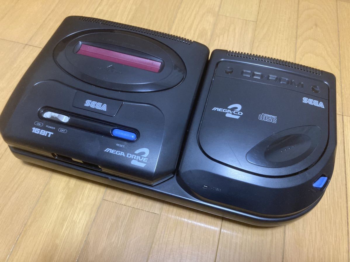 SEGA メガドライブ2/メガCD2本体/付属品一式&SEGA系レトロゲーム機の映像を高画質D端子出力可能なRGB to YPBPRコンバーターセット