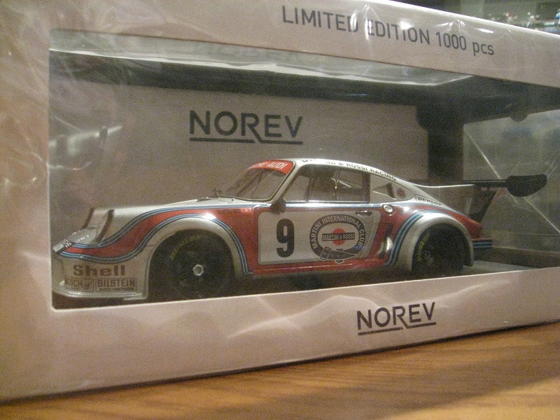 ok蔵出し★ドイツ限定ノレブ1/18ポルシェ911RSR#9 2nd Place ワトキンスグレン 1974 マルティニ 限定1000pcs☆_画像1