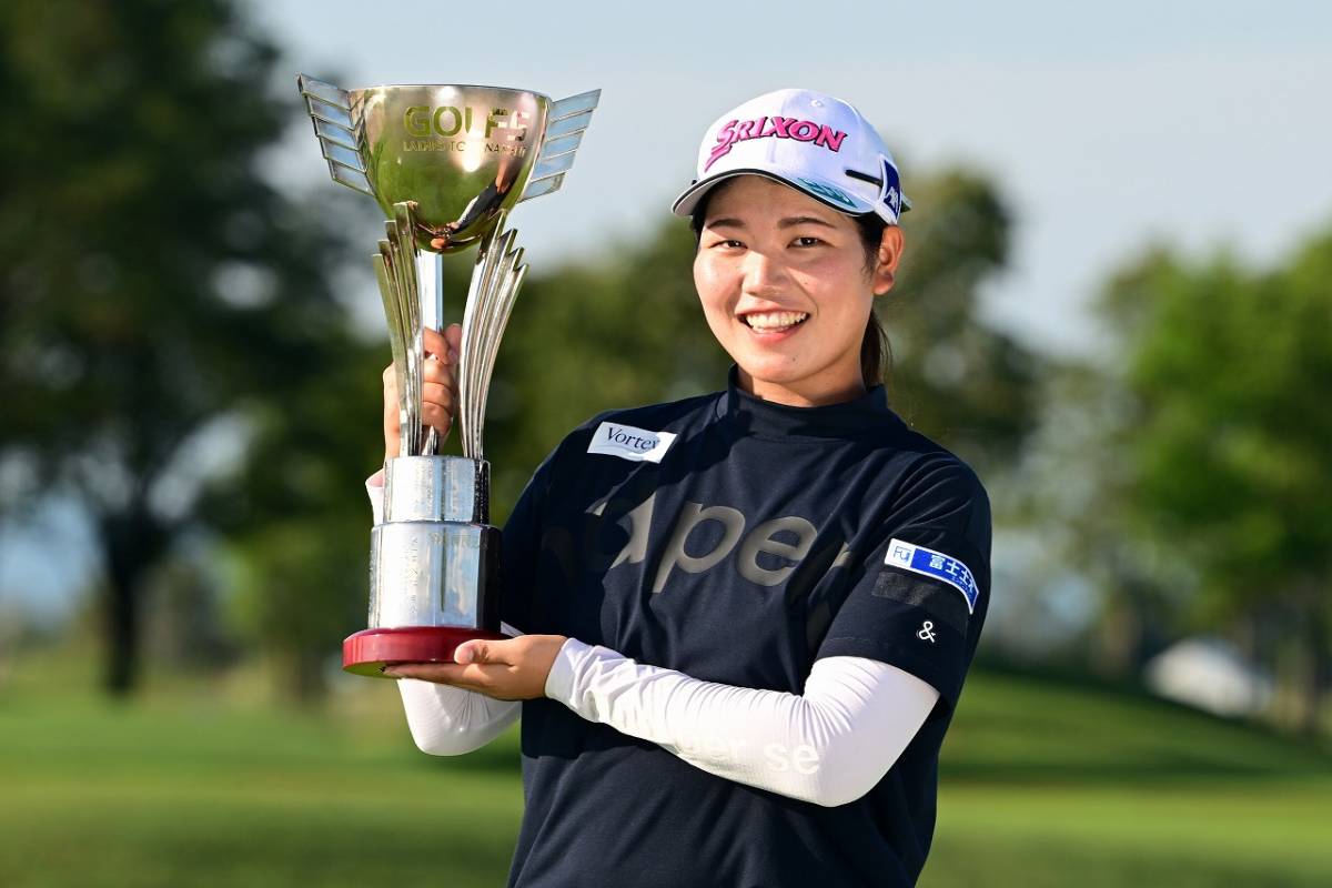 【JLPGA4勝】櫻井心那 2022 EPOCH エポック サイン入り トレーディングカード 【159枚限定】_2023 ゴルフ5優勝