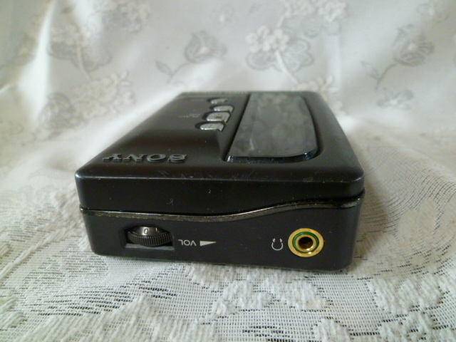 男性に人気! SONY / ソニー WM-DD9 ウォークマン ジャンク品 再生専用
