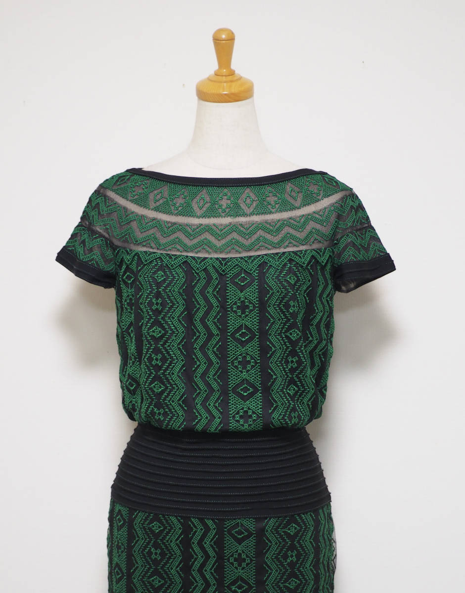 専門ショップ TADASHI SHOJI タダシショージ GREEN & BLACK ロング