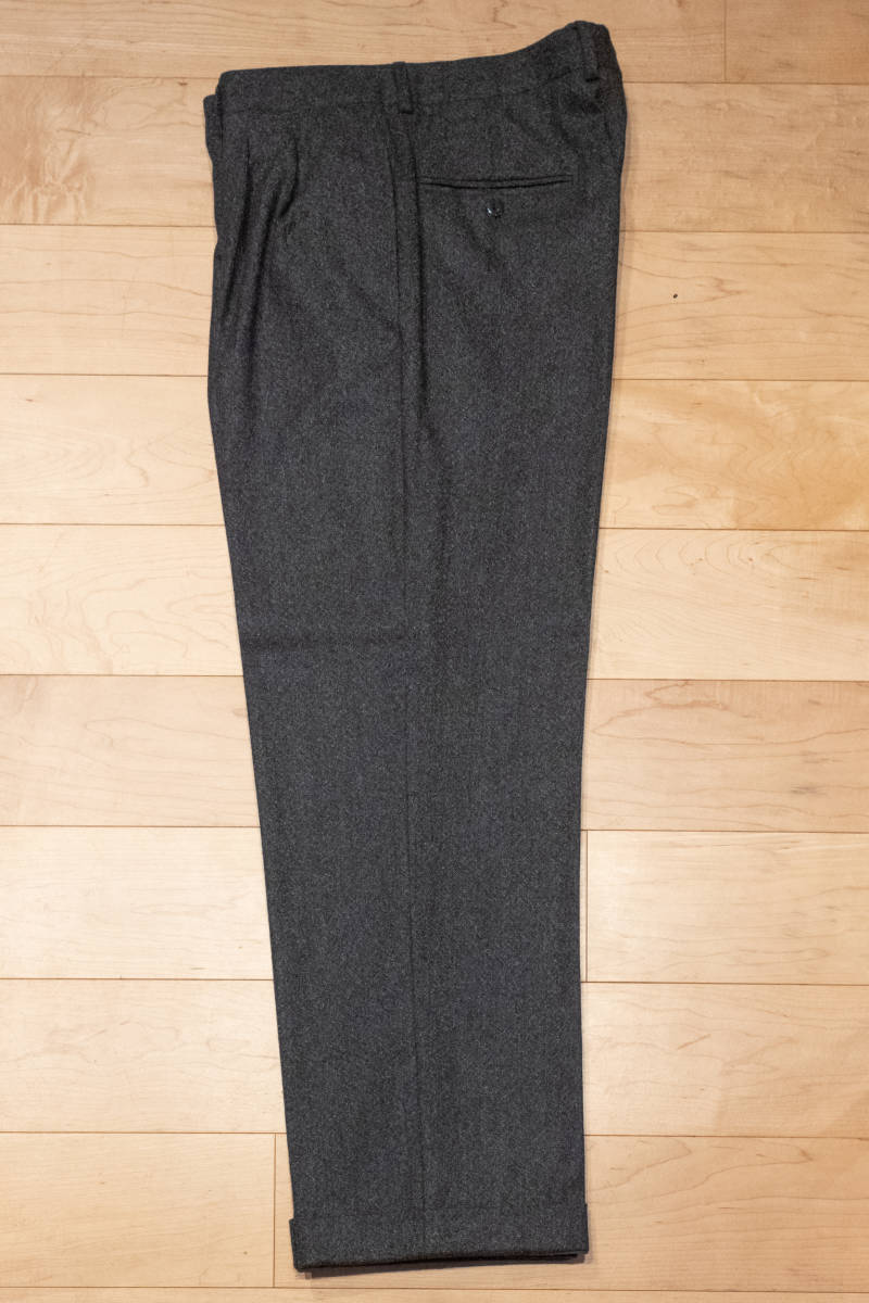 LUCIANO BARBERA Wool Trousers 美品 ルチアーノバルベラ ウール スラックス サイズ50 チャコールグレー クリーニング済み_画像1