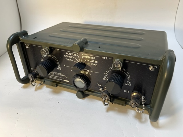 米国海兵隊用 DIPLEXER VHF CU-2194/URC 元箱入り 1台