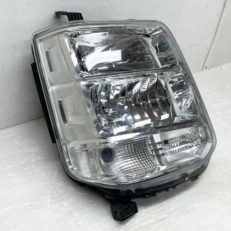 送料込 即決 エブリィ ワゴン DA17W 純正 HID 右 ヘッドライト 送料込 即決 エブリィ ワゴン DA17W 純正 HID 右 ヘッドライト