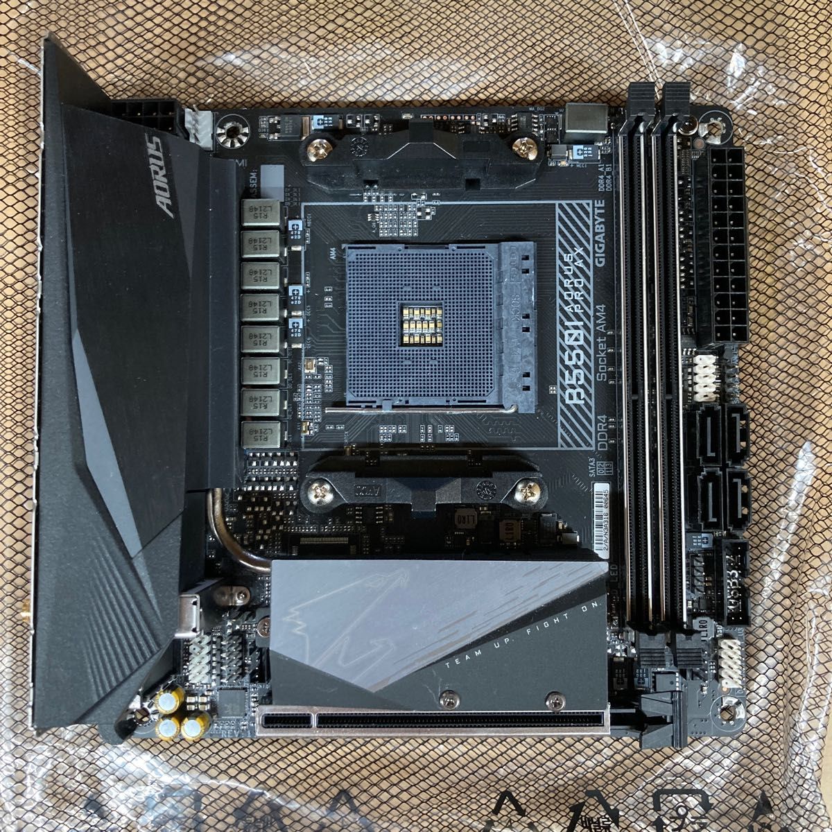 中古/GIGABYTE B550I AORUS PRO AX rev 1 3|Yahoo!フリマ(旧 中古/GIGABYTE B550I AORUS PRO AX rev 1 3|Yahoo!フリマ(旧