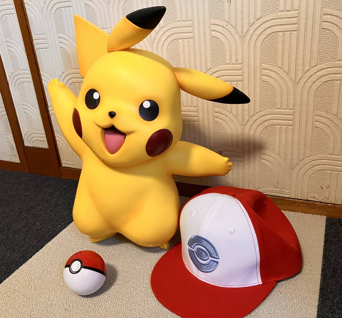ピカチュウ 等身大フィギュア|Yahoo!フリマ(旧PayPayフリマ) ピカチュウ 等身大フィギュア|Yahoo!フリマ(旧PayPayフリマ)