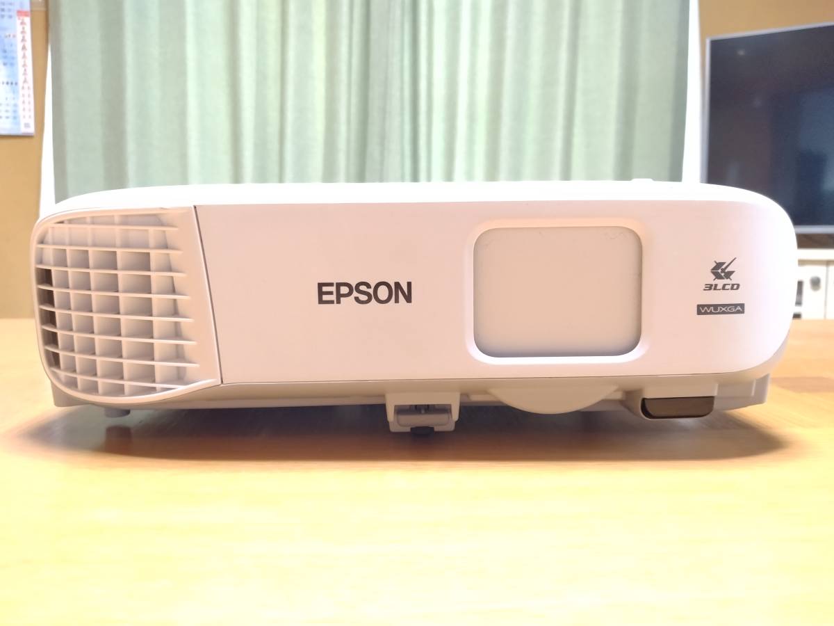 素敵な 動作品 EPSON EB-990U 本体 - fishtowndistrict.com