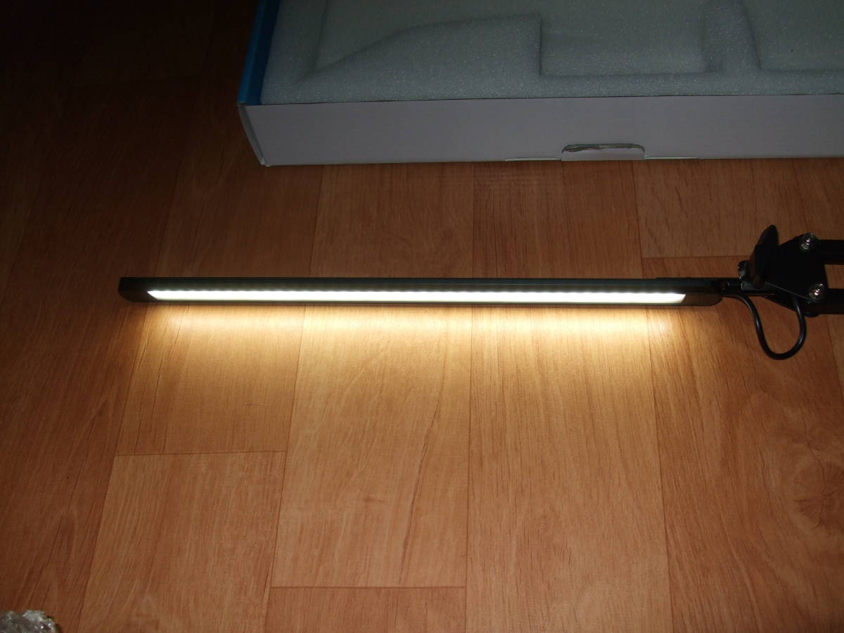 未使用 Brightower マルチファクション LED デスクランプ 卓上クランプ付き，調光可能ランプ，10の明るさレベル 、3つの照明モード_画像5
