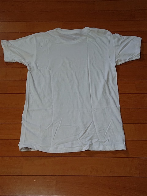 Hanes ヘインズ 半袖　Ｔシャツ サイズ　M/M(38～40)　シャツ　カジュアル　白色　丸首　綿100%　メンズ_画像2