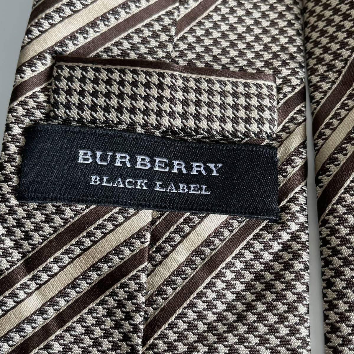 BURBERRY BLACK LABEL（バーバリーブラックレーベル） ブラウン柄ストライプネクタイ_画像10