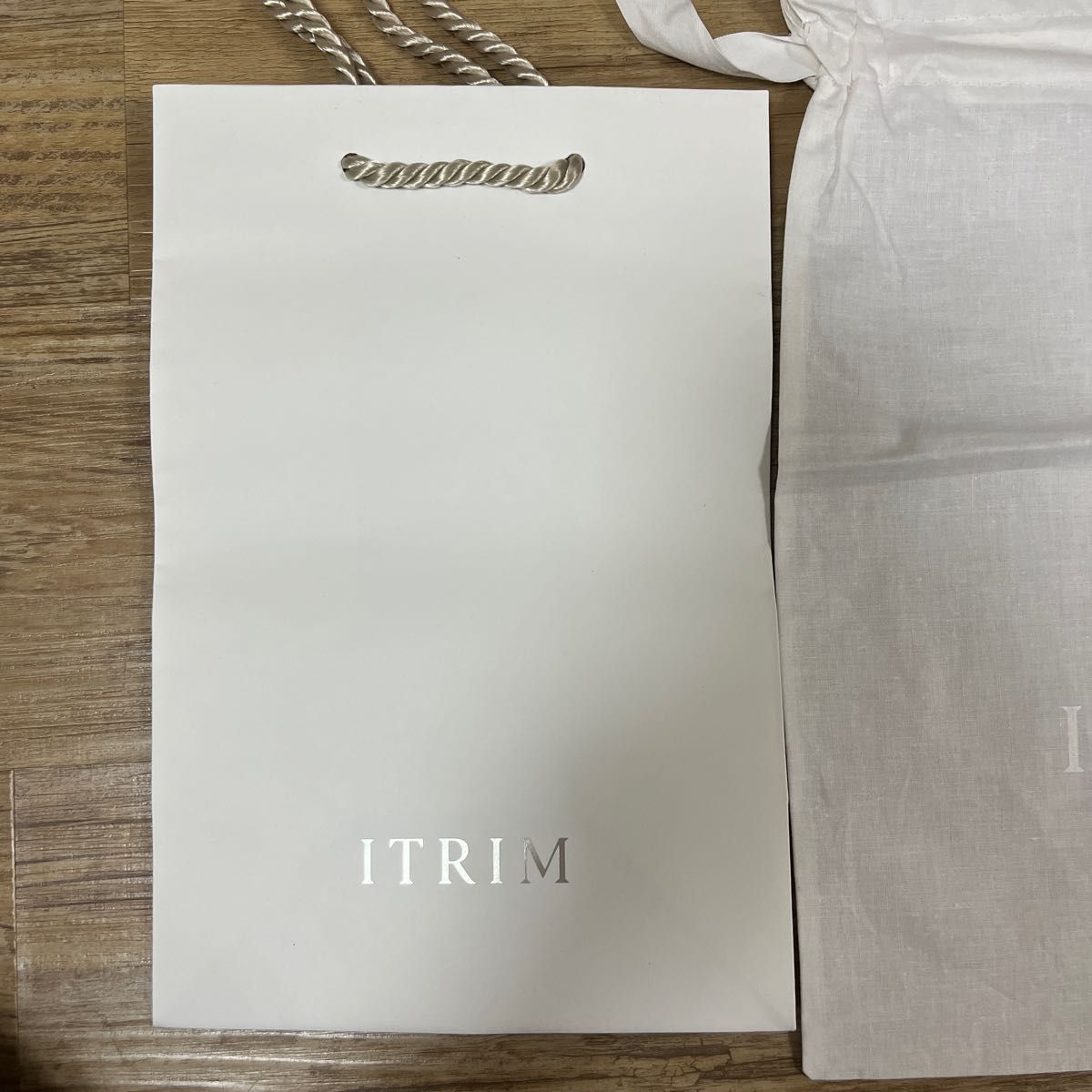 新品未使用 ITRIMリネン巾着袋 ショッパー