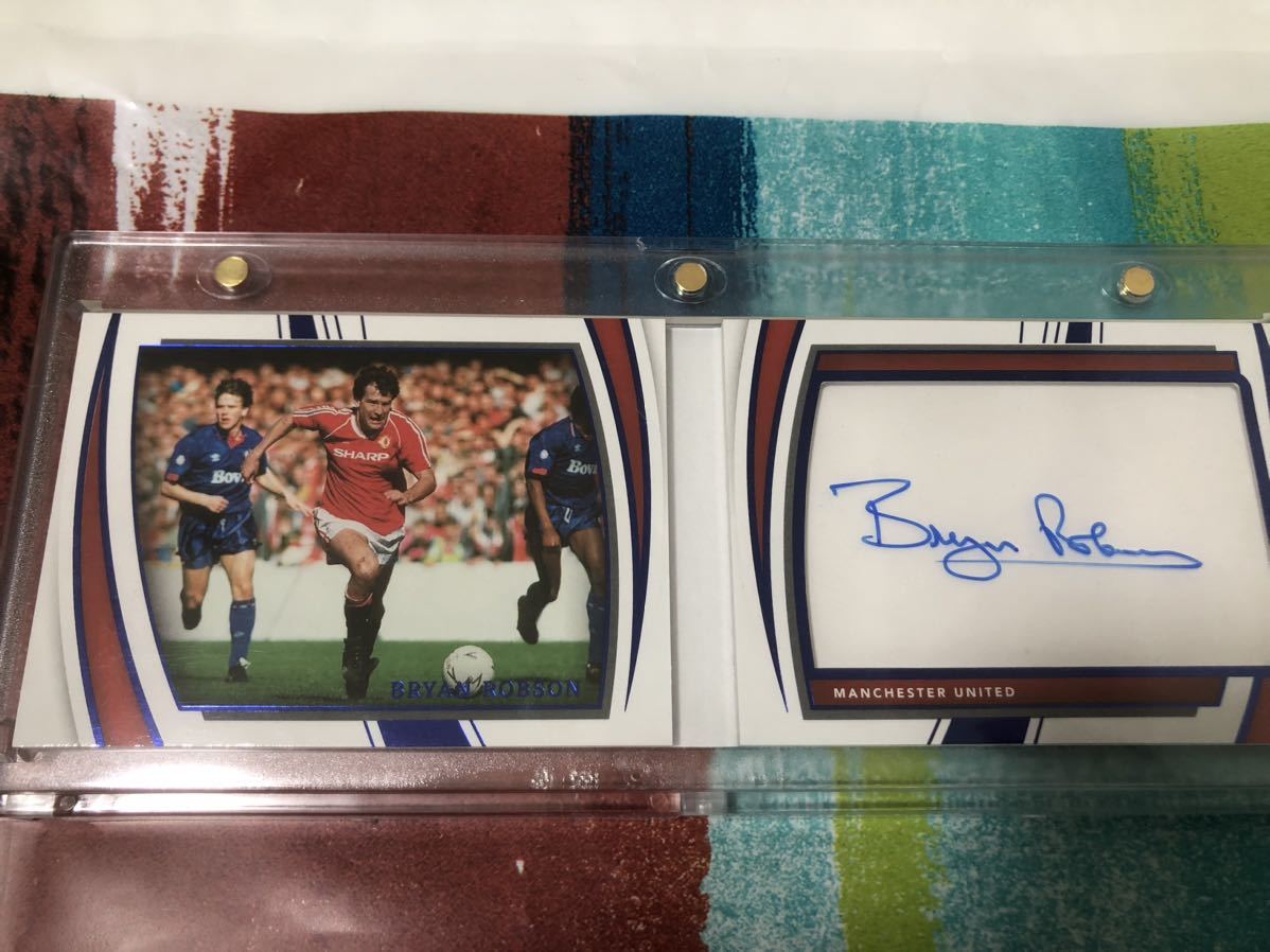 24/25 ブライアンロブソン PANINI IMMACULATE COLLECTION SOCCER MANCHESTER UNITED BRYAN ROBSON マンチェスターユナイテッド 直筆サイン_画像1