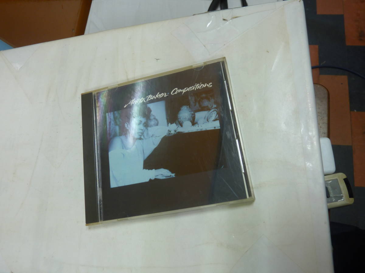 CDアルバム[ Anita Baker アニタ・ベイカー ]COMPOSITIONS 9曲 送料無料_画像1