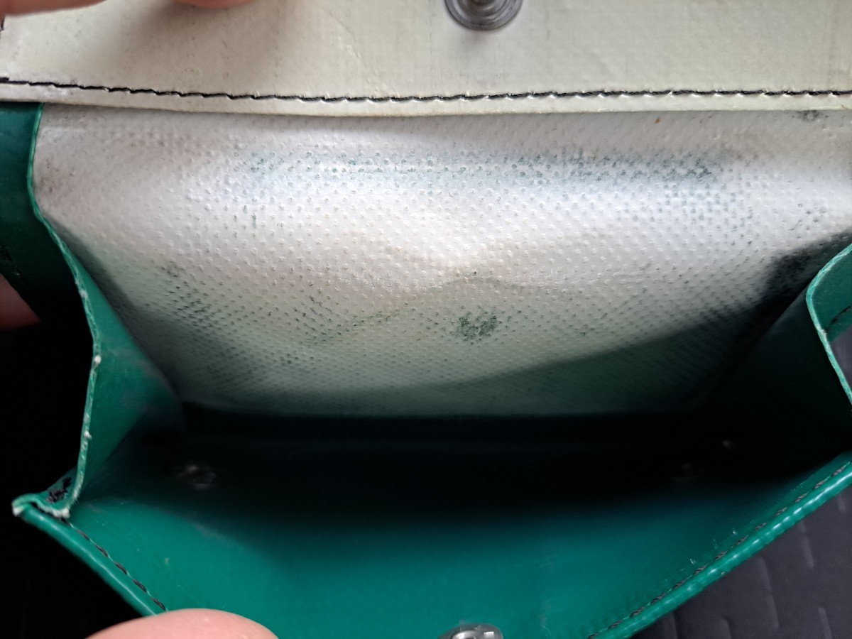 人気ブランドを MAX F554 フライターグ FREITAG 財布 三つ折り財布 二
