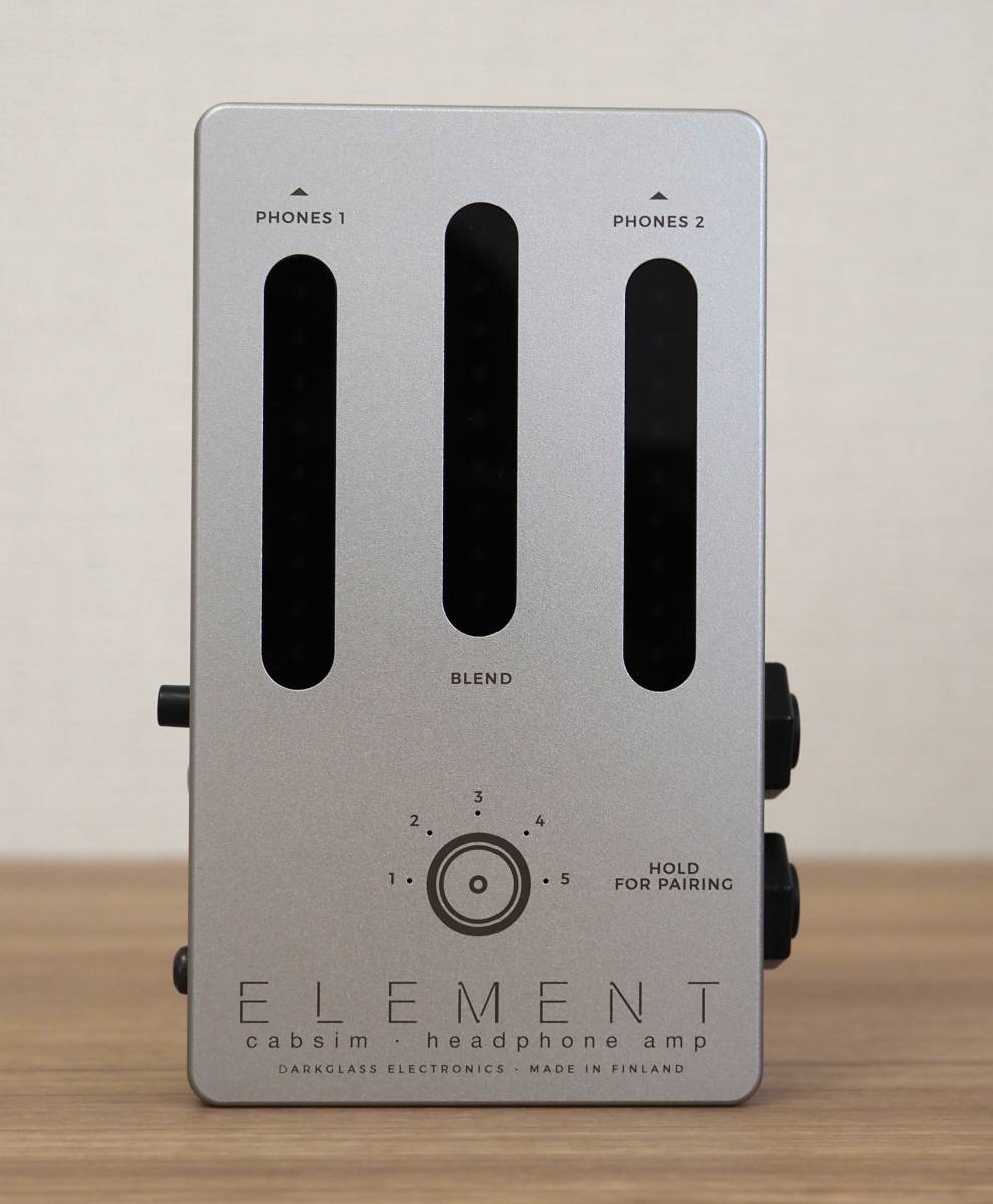 【新品同様・送料無料】Darkglass Electronics ELEMENT ヘッドフォンアンプ キャビネットシミュレーター