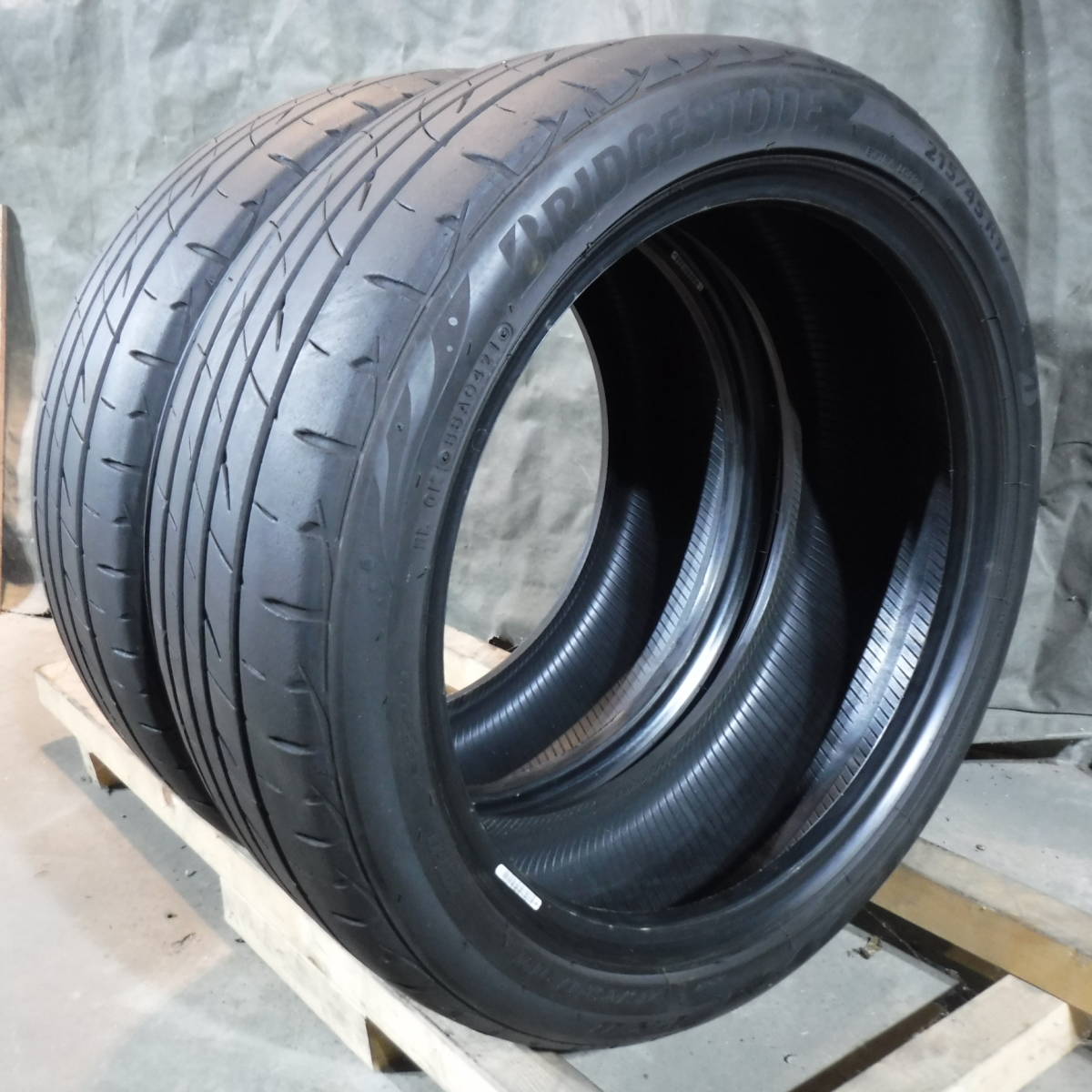 21年製 Playz プレイズ PX2 215/45R17 中古タイヤ2本 オンロード BRIDGESTONE(ブリヂストン) 愛知手渡し,交換可 696-43_画像9