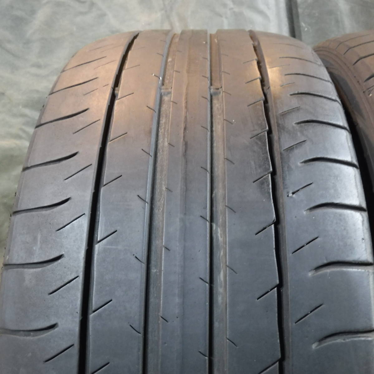 SP SPORT MAXX スポーツマックス 050 235/40R19 中古タイヤ2本 オンロード DUNLOP(ダンロップ) 愛知手渡し,交換可 701-50-30_画像6