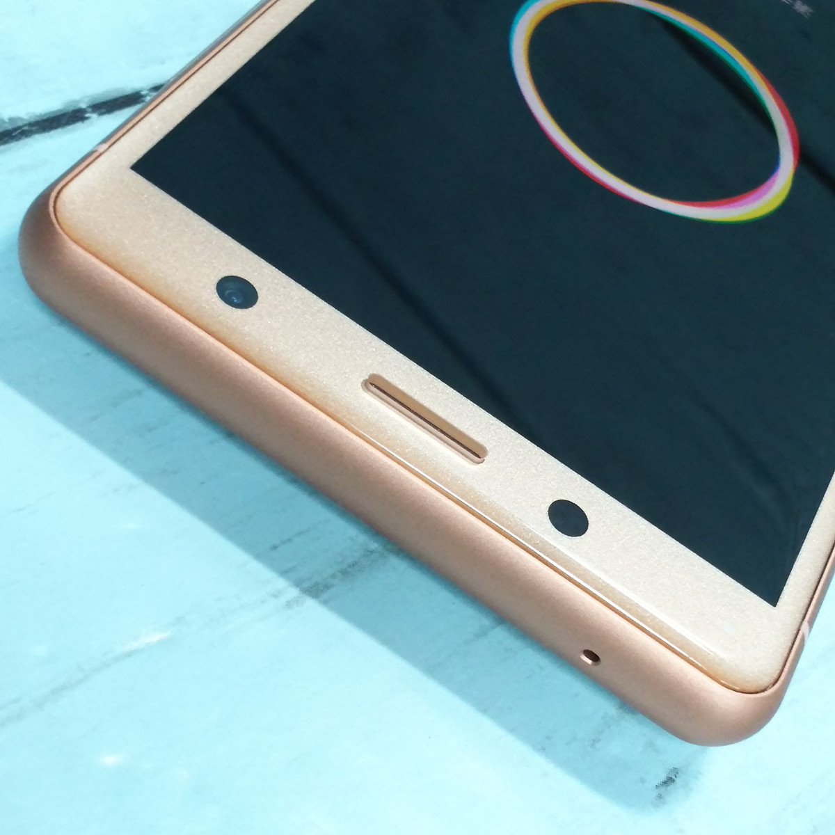 高品質の激安 白ロム 本体 ピンク Pink Coral SO-05K Compact XZ2
