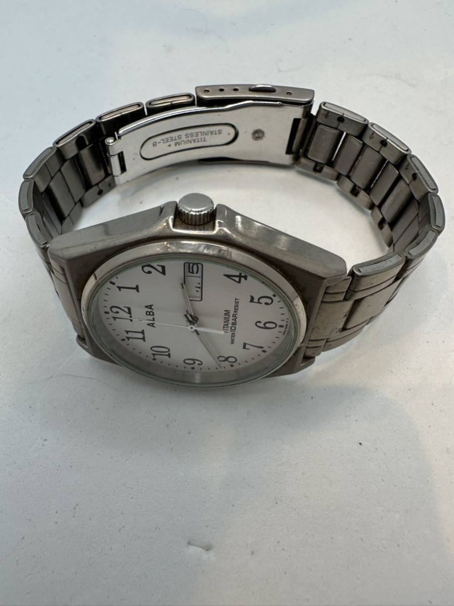 【SEIKO 】ALBA メンズ腕時計 TITANIUM クォーツ 中古品　電池交換済み　稼動品　40-10_画像3